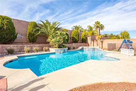 7233 Gentle Valley St Las Vegas, NV 89149