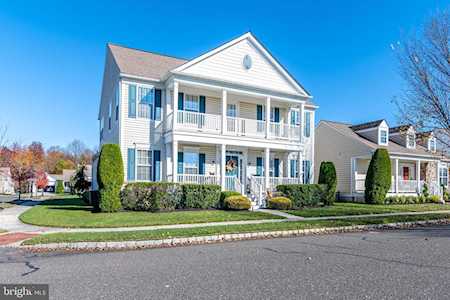 36 Old Mill Dr Voorhees, NJ 08043