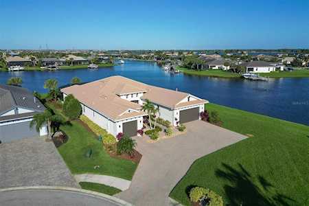 1016 Lanyard Ct Bradenton, FL 34208