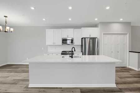 7628 Carla Path Inver Grove Heights, MN 55076