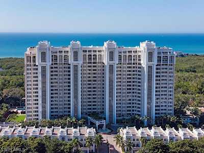 7117 Pelican Bay Blvd #508 Naples, FL 34108