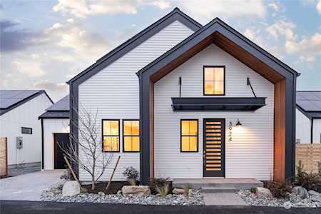 3924 Crosswinds Ct Anacortes, WA 98221