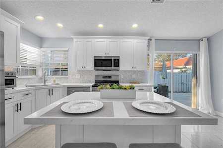 13429 NW 5th Ct Plantation, FL 33325