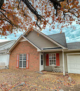 119 Walton Village Dr Hendersonville, TN 37075