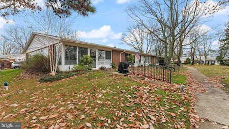 945A Aberdeen Dr Lakewood, NJ 08701
