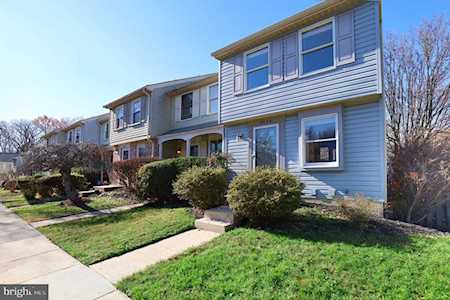 8555 Golden Ridge Ct Lorton, VA 22079