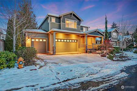 102 Underwood Place SE Renton, WA 98059