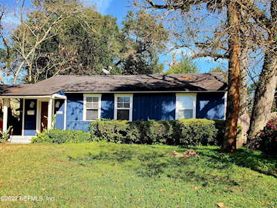 2617 Lake Shore BLVD Jacksonville, FL 32210