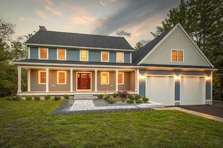 70 Lovering Rd North Hampton, NH 03862