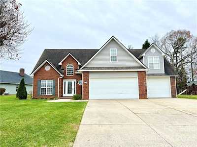 350 Kilmer Ln Mooresville, NC 28115