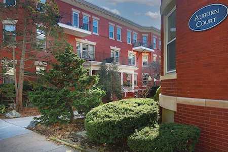 9 Auburn Ct #1 Brookline, MA 02446