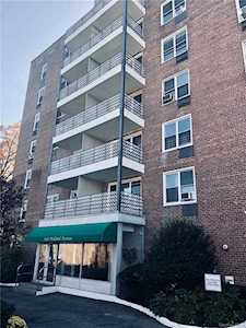 1296 Midland Avenue #E-5 Yonkers, NY 10704