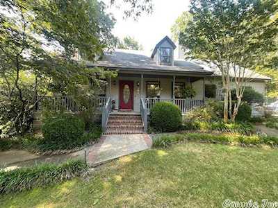 2700 Crystal Lake Road Alexander, AR 72002