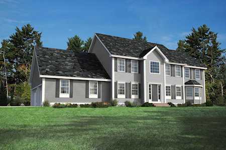 3 Lorraine Ave Salem, NH 03079
