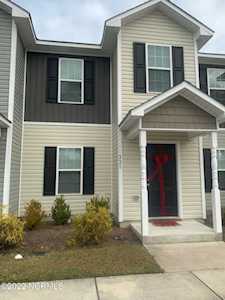 225 E Murrow Lane Jacksonville, NC 28546