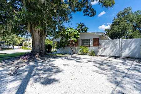 4313 W Corona St Tampa, FL 33629