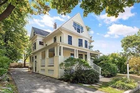 14 Mt Pleasant St #4 Rockport, MA 01966