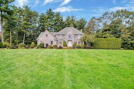 238 Millbrook Dr East Longmeadow, MA 01028