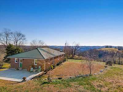 2083 Taylor Ridge Rd Nicholasville, KY 40356