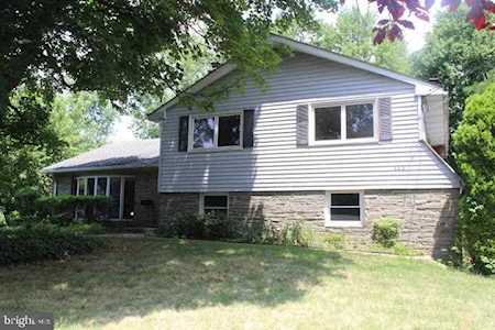123 Forest Rd Moorestown, NJ 08057