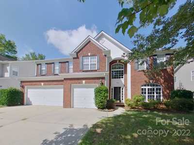 2434 Blueberry Ridge Rd Matthews, NC 28105