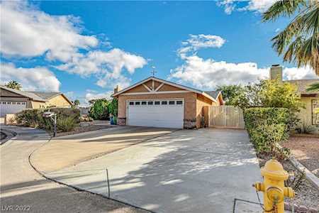 5851 Brisbane Place Las Vegas, NV 89110