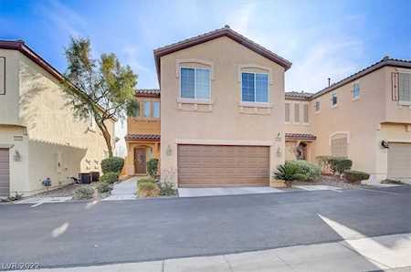 8168 Satin Carnation Ln Las Vegas, NV 89166