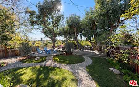 3255 Midvale Ave Los Angeles, CA 90034