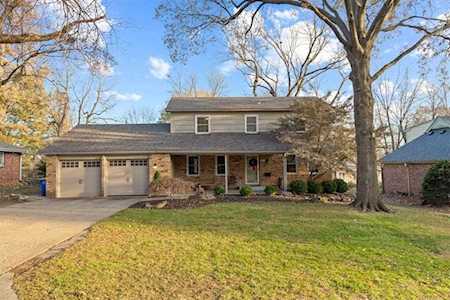 9443 Connell Dr Overland Park, KS 66212