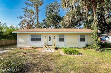 964 21st ST N Jacksonville Beach, FL 32250