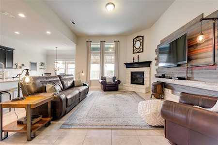 1716 Settlement Way Aubrey, TX 76227