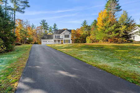 87 Copperline Dr Epsom, NH 03234