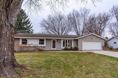 1526 Johnson St Stoughton, WI 53589