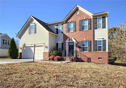 8205 Bridlington Way Williamsburg, VA 23188
