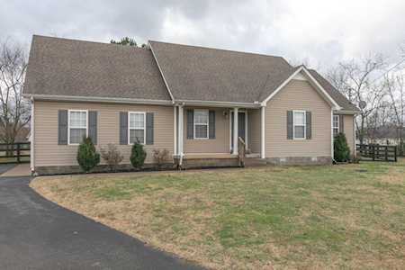 7004 Lone Eagle Dr Murfreesboro, TN 37128