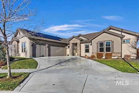 2152 E Lodge Trail Ct. Meridian, ID 83642