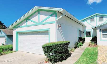 3 Alicen Court Ormond Beach, FL 32174
