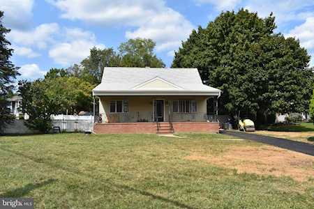 2270 Whitehorse Hamilton Square Rd Hamilton, NJ 08690