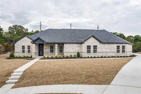 1712 Wind Haven Court Cedar Hill, TX 75104