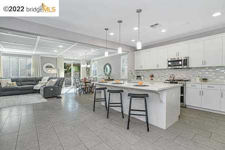 813 Shearwater Way Oakley, CA 94561