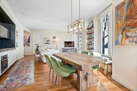 15 William St #18E New York, NY 10005