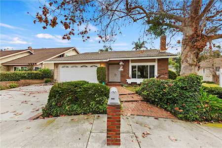 25642 Orchard Rim Ln Lake Forest, CA 92630