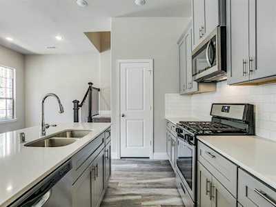 6109 Blythe Drive Frisco, TX 75035