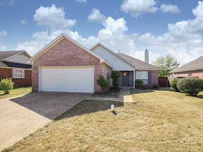 4937 W Copper Valley Dr Memphis, TN 38141