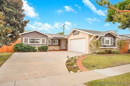 5086 Constitution Rd San Diego, CA 92117
