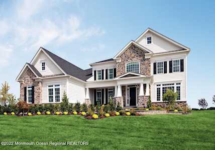 6 Ashbourne Ln Lincroft, NJ 07738