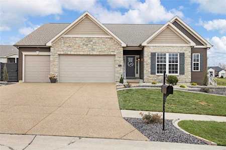 46 Deerfield Ct Wentzville, MO 63385