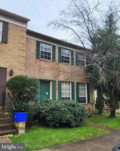 6620 Green Ash Ct Springfield, VA 22152