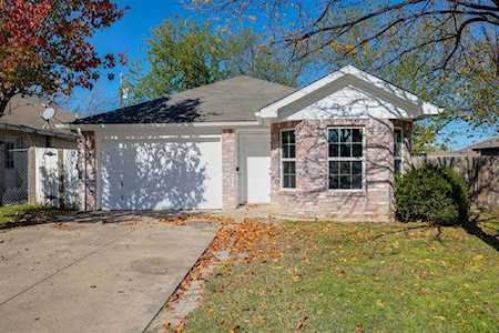 1021 Stella Street Fort Worth, TX 76104
