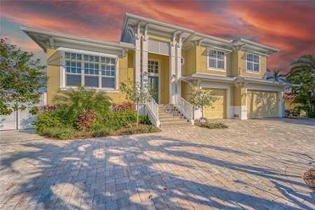 4207 Coconut Terrace Bradenton, FL 34210